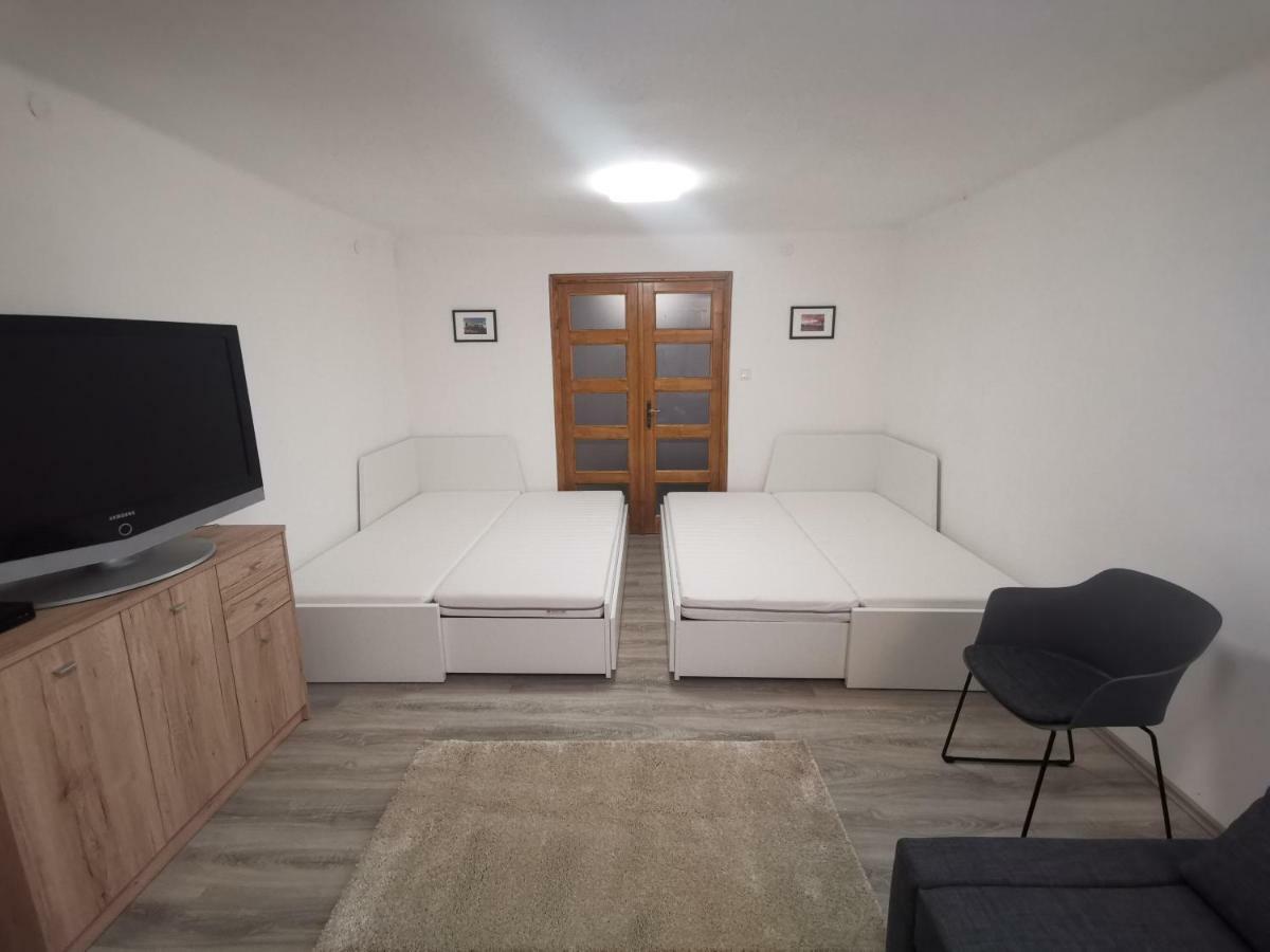 Szent Erzsebet Apartmanhaz Kecskemét Eksteriør bilde